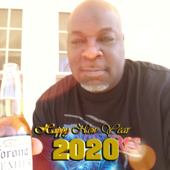 Meet your Posher, Duck - Picture 1 of 1